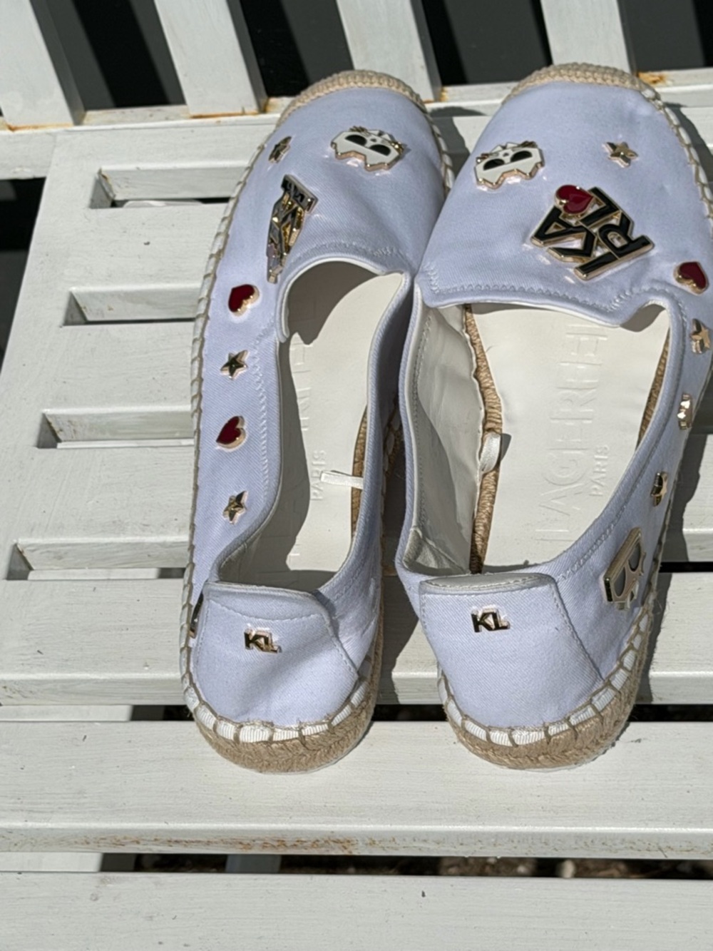 KARL LAGERFELD PARIS Women’s Embellished Slip-On Espadrilles Flats In White 9.5M - Picture 13 of 13